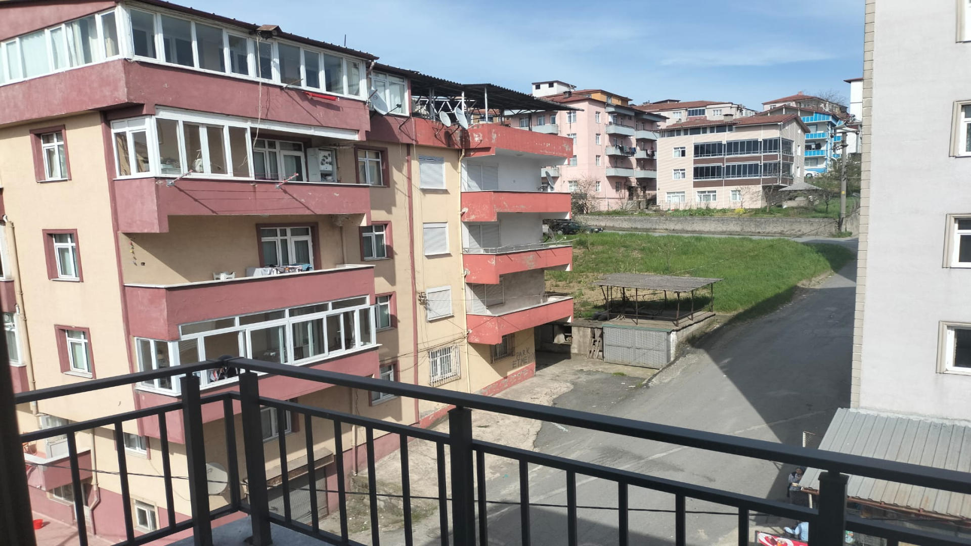 KDZ.EREĞLİ PREMİUM EMLAKTAN KEPEZ RENO ARKASI 1+1 UYGUN FİYATA SATILIK DAİRE